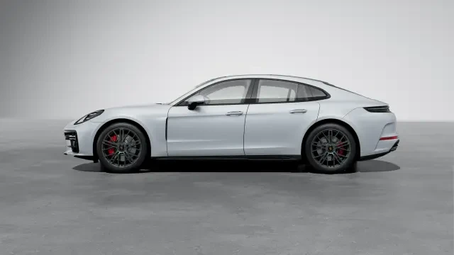 2026 Porsche 976 Panamera - Image 14 of 31