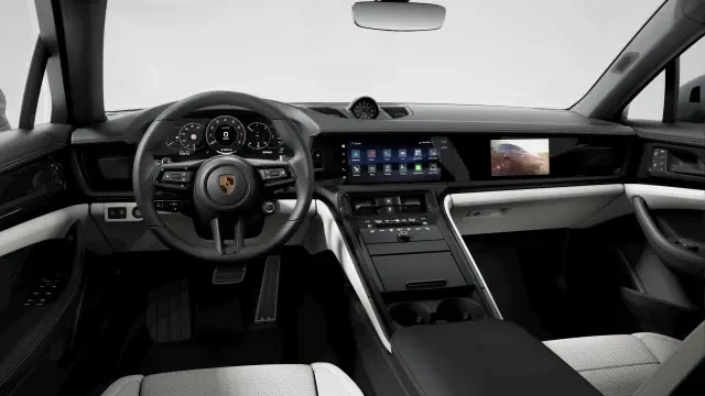 2026 Porsche 976 Panamera - Image 30 of 31