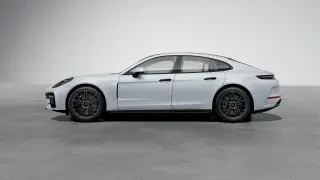 2026 Porsche Panamera - Image 13 of 31