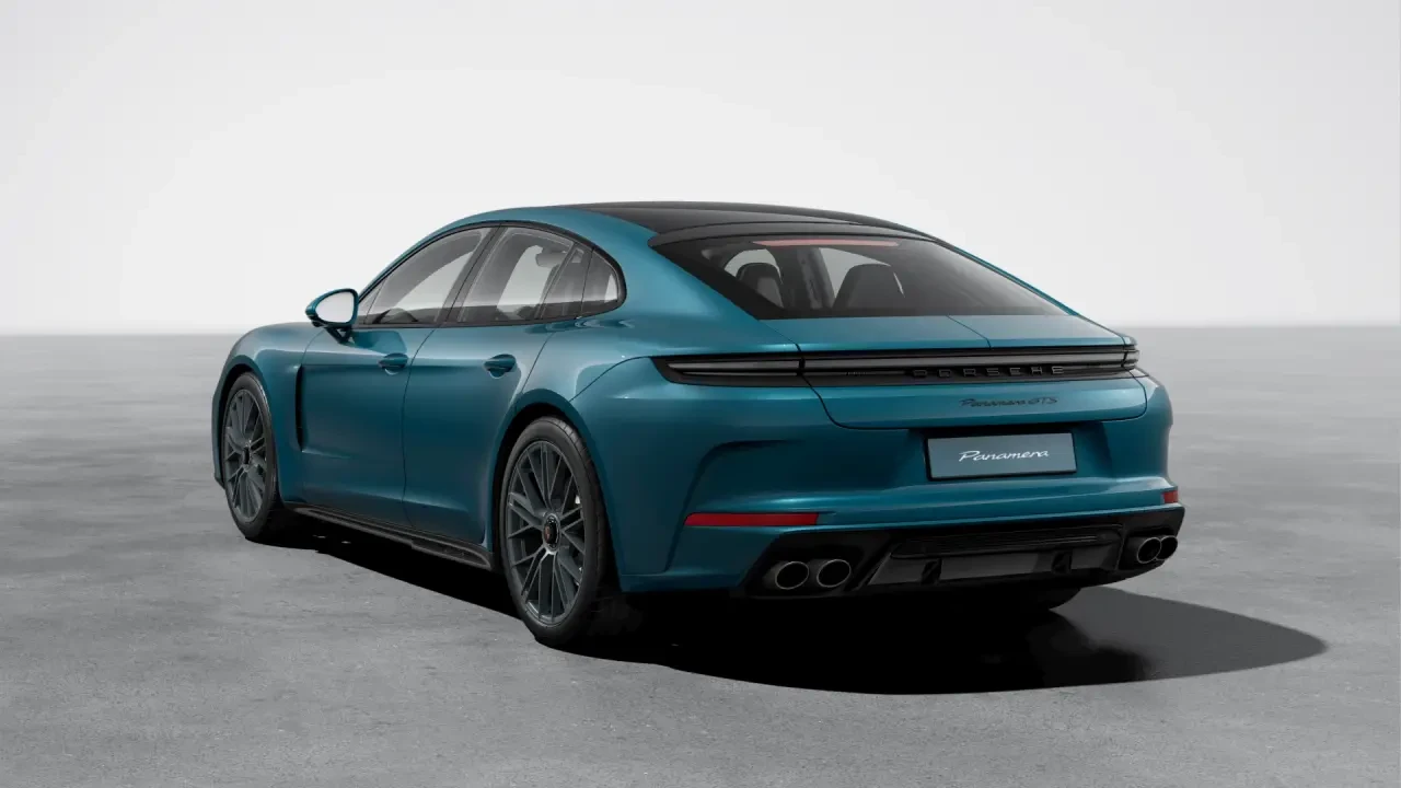 2026 Porsche Panamera - Image 24 of 30