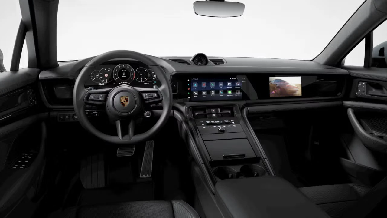 2026 Porsche Panamera - Image 28 of 30