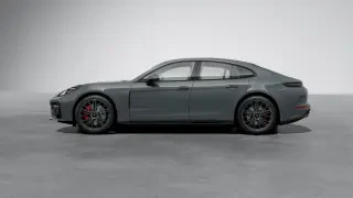 2026 Porsche Panamera - Image 13 of 30