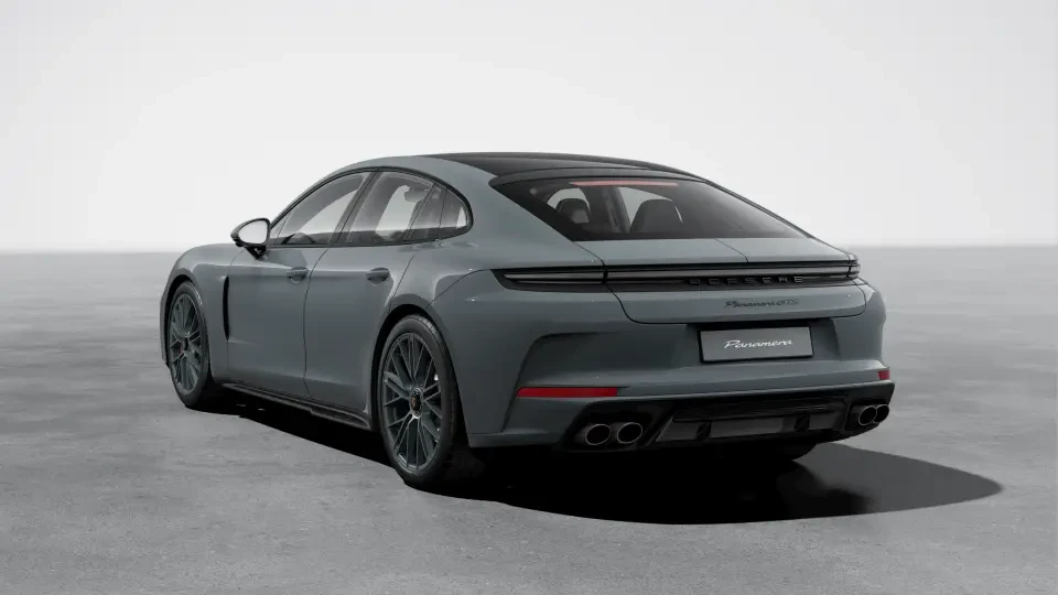 2026 Porsche Panamera - Image 23 of 30
