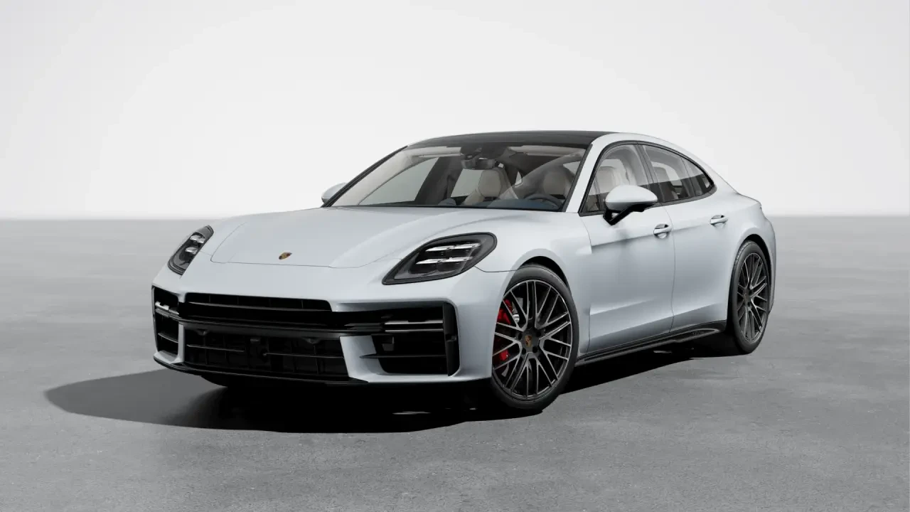 2026 Porsche Panamera - Image 8 of 31