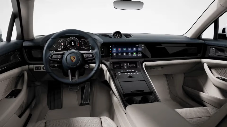 2026 Porsche Panamera - Image 27 of 31