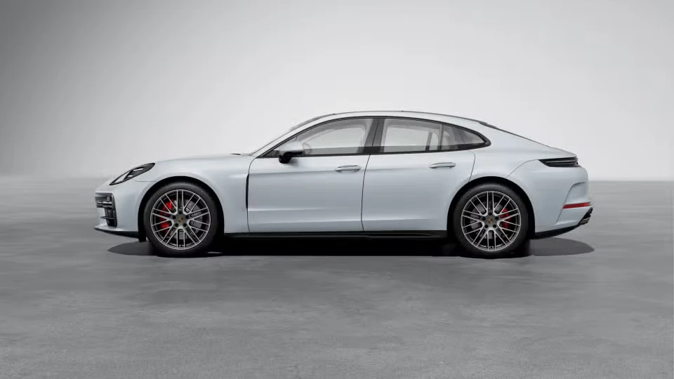 2026 Porsche Panamera - Image 11 of 31