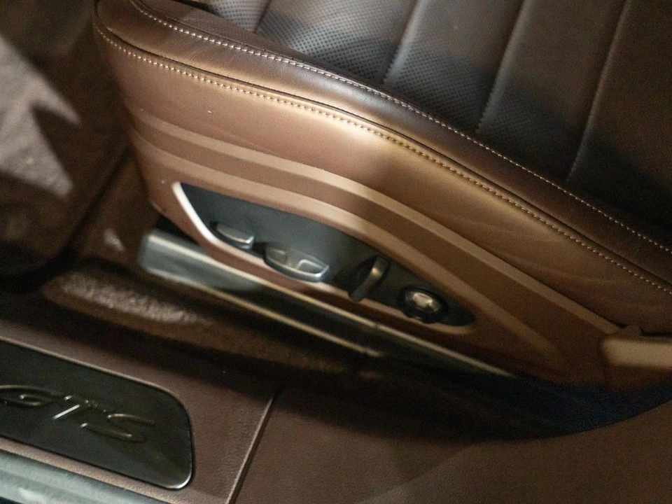 2026 Porsche 976 Panamera - Image 13 of 28