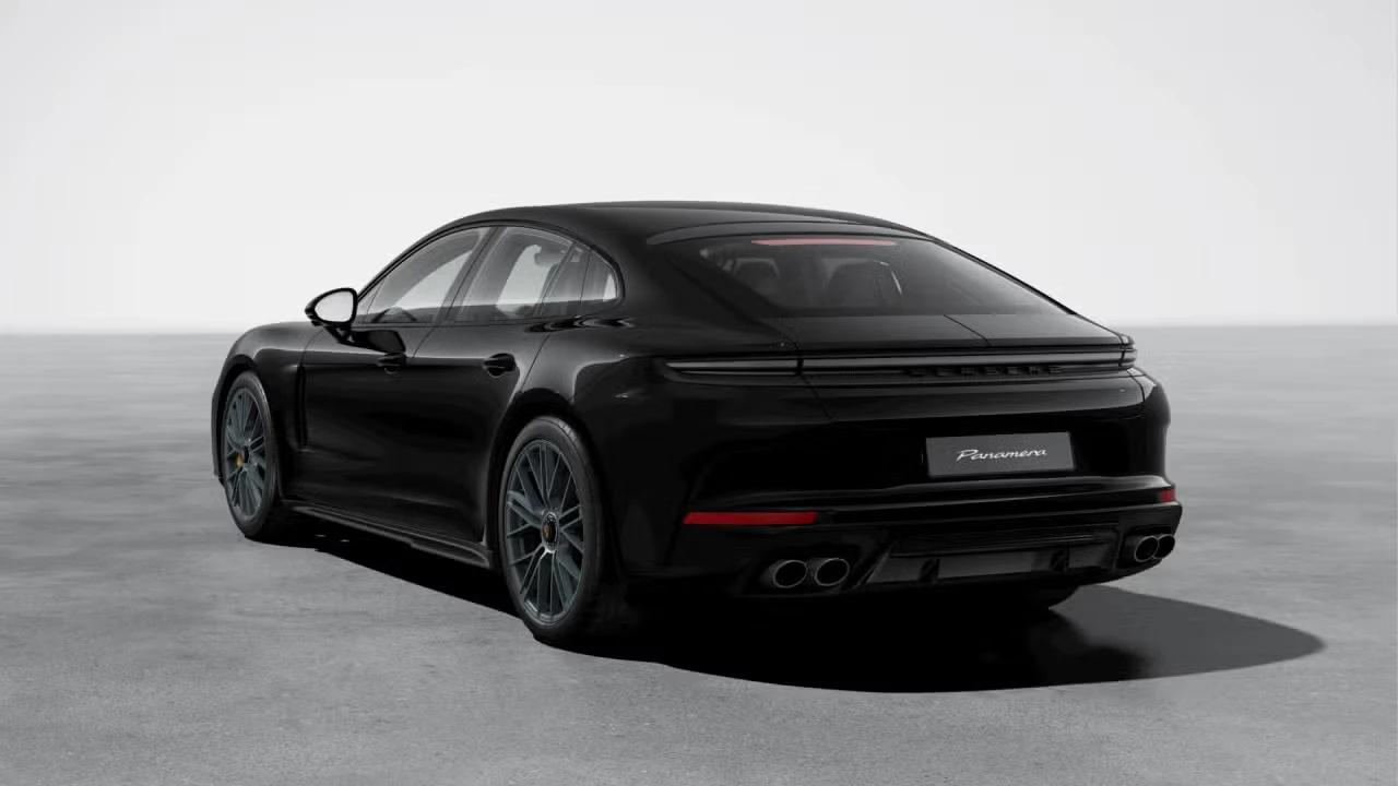 2026 Porsche Panamera - Image 20 of 31