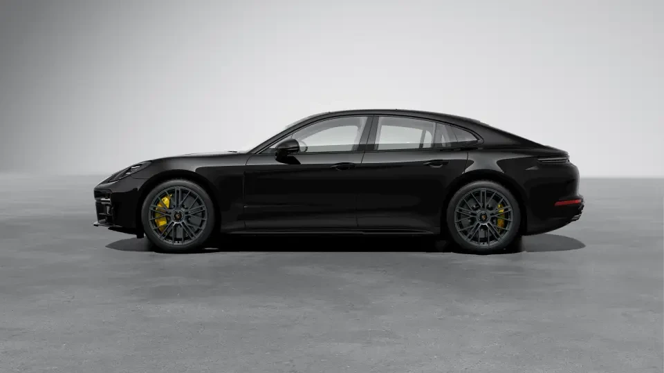 2026 Porsche Panamera - Image 15 of 31