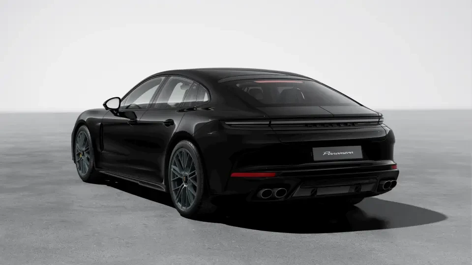 2026 Porsche Panamera - Image 23 of 31