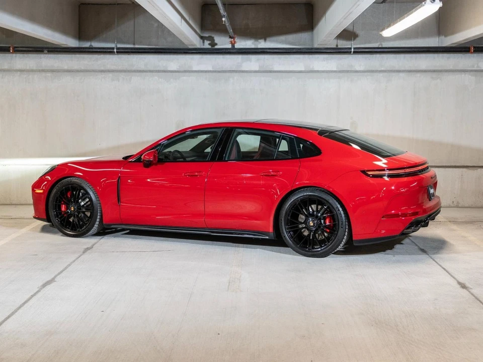 2026 Porsche Panamera - Image 3 of 30