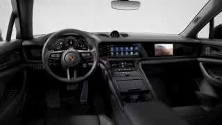 2026 Porsche Panamera - Image 25 of 31