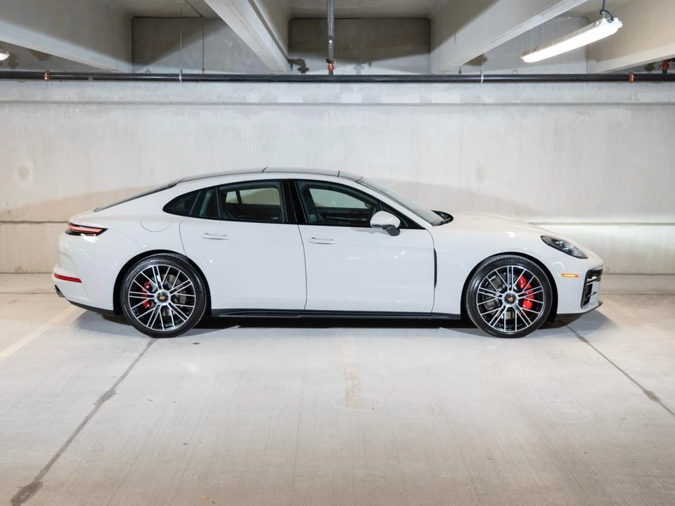 2026 Porsche Panamera - Image 8 of 29