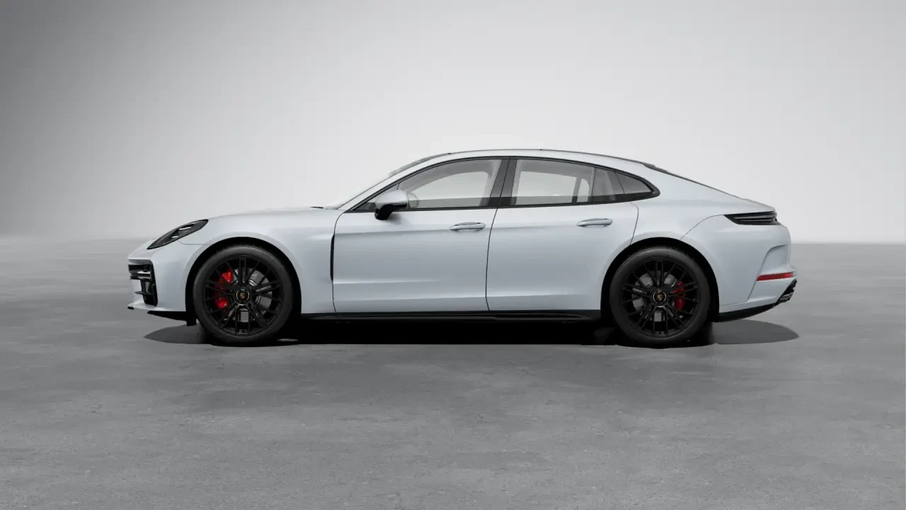 2026 Porsche 976 Panamera - Image 16 of 31