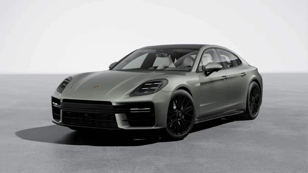 2026 Porsche Panamera - Image 8 of 31