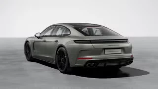 2026 Porsche Panamera - Image 17 of 31
