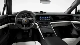 2026 Porsche Panamera - Image 29 of 31