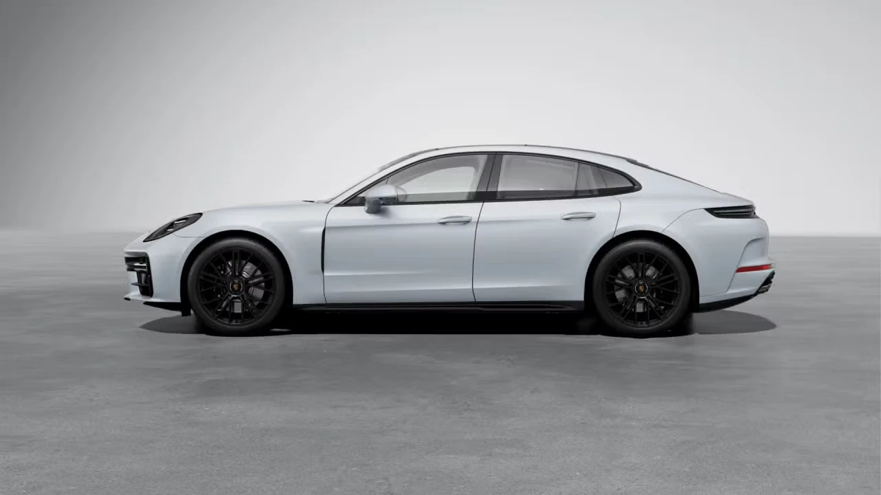 2026 Porsche Panamera - Image 12 of 31