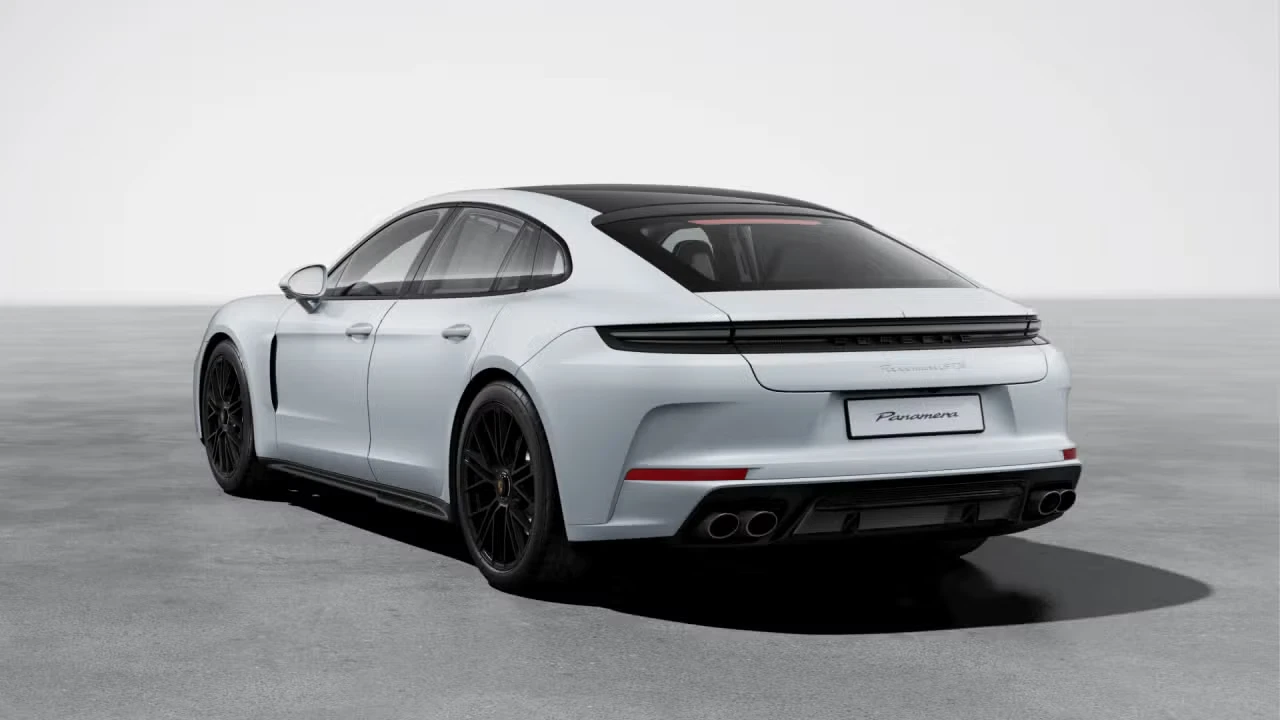 2026 Porsche Panamera - Image 20 of 31