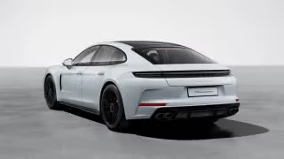 2026 Porsche Panamera - Image 17 of 31