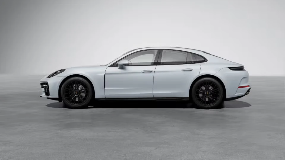 2026 Porsche Panamera - Image 11 of 31