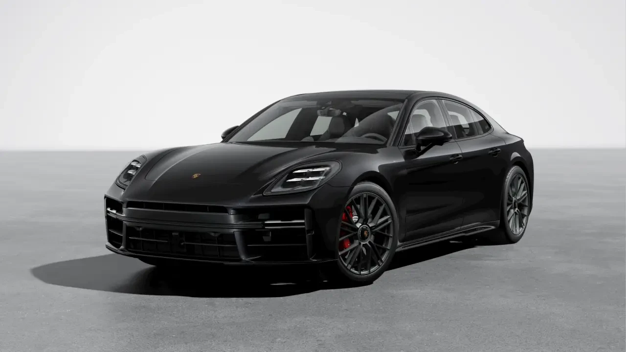 2026 Porsche Panamera - Image 8 of 31
