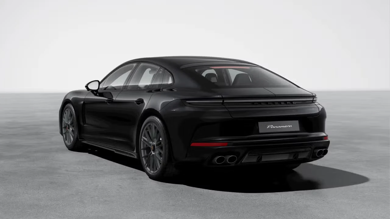 2026 Porsche Panamera - Image 20 of 31