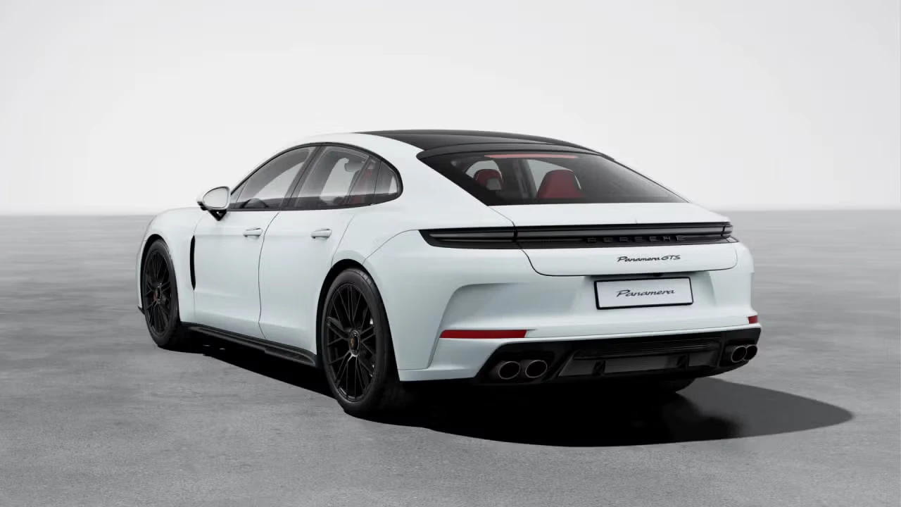 2026 Porsche Panamera - Image 20 of 31