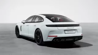 2026 Porsche Panamera - Image 17 of 31