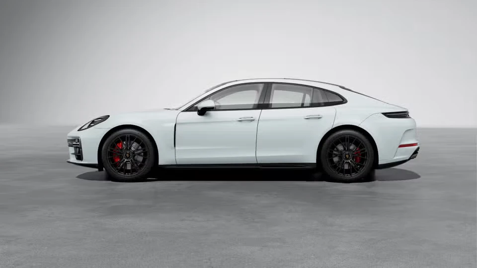 2026 Porsche Panamera - Image 11 of 31