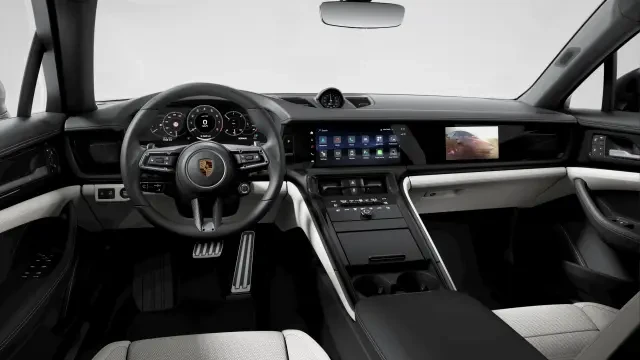 2026 Porsche Panamera - Image 30 of 30