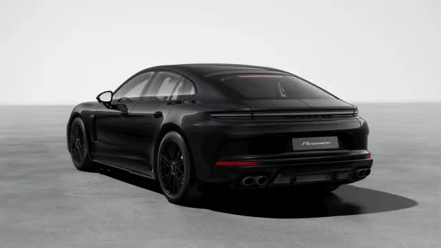 2026 Porsche Panamera - Image 18 of 30