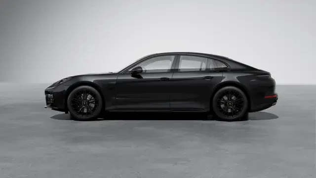 2026 Porsche Panamera - Image 14 of 30