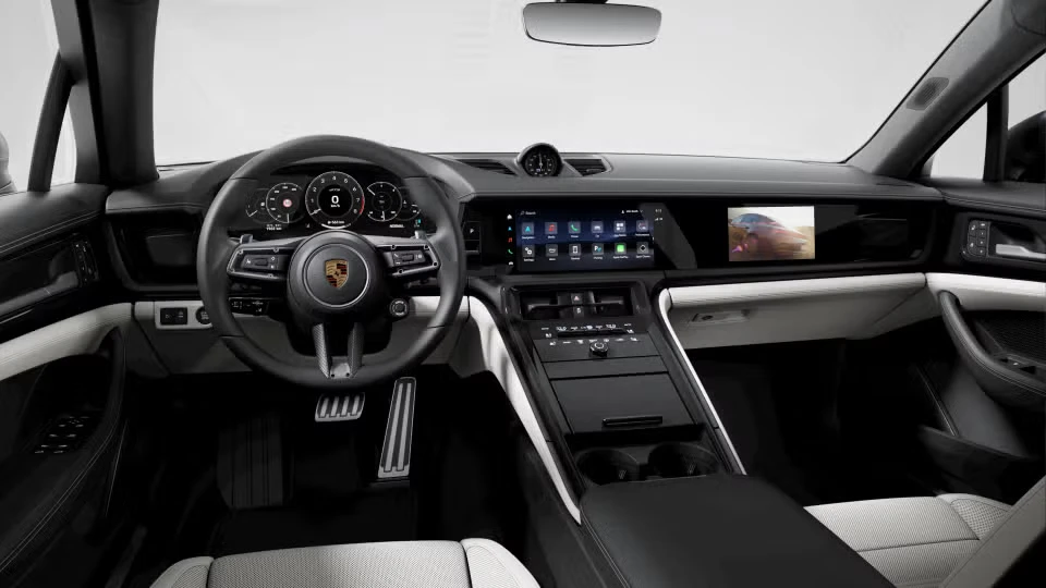 2026 Porsche Panamera - Image 27 of 30