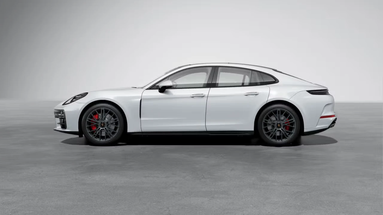 2026 Porsche Panamera - Image 12 of 31