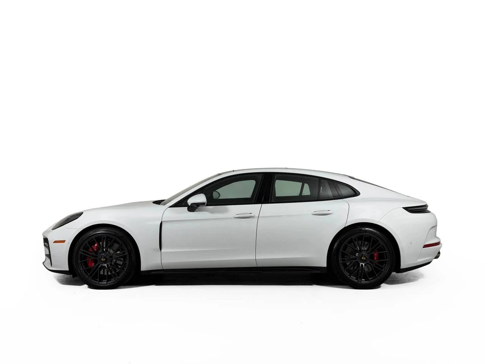 2026 Porsche Panamera - Image 2 of 5