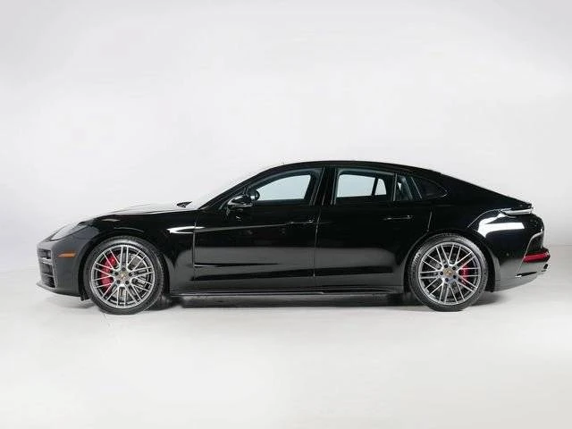 2026 Porsche 976 Panamera - Image 2 of 5