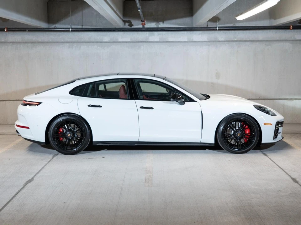 2026 Porsche Panamera - Image 8 of 29