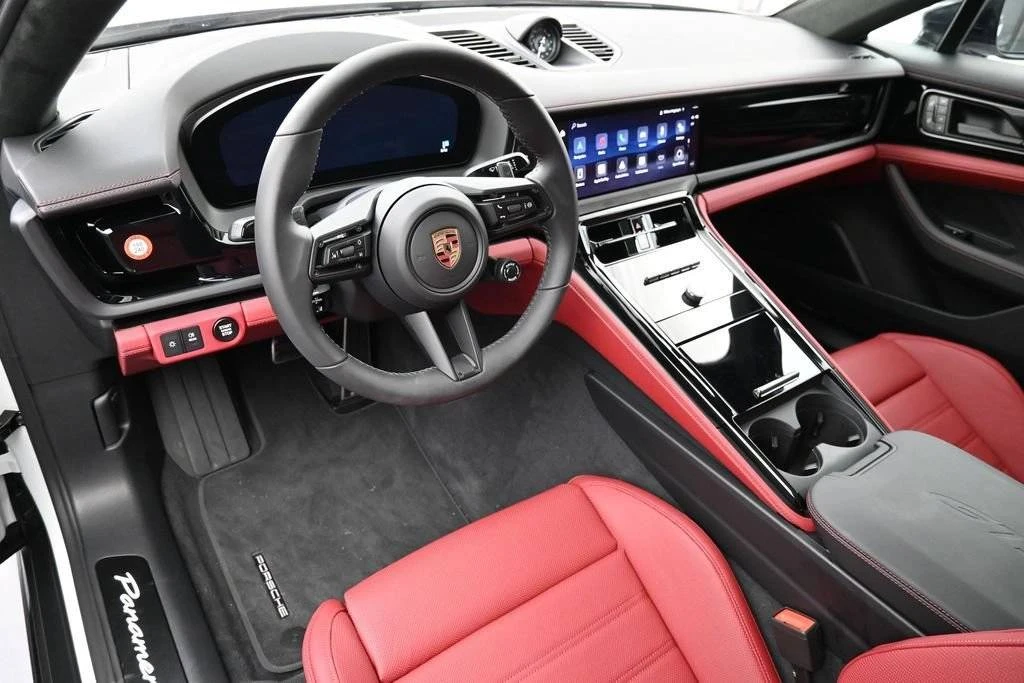2026 Porsche 976 Panamera - Image 4 of 4