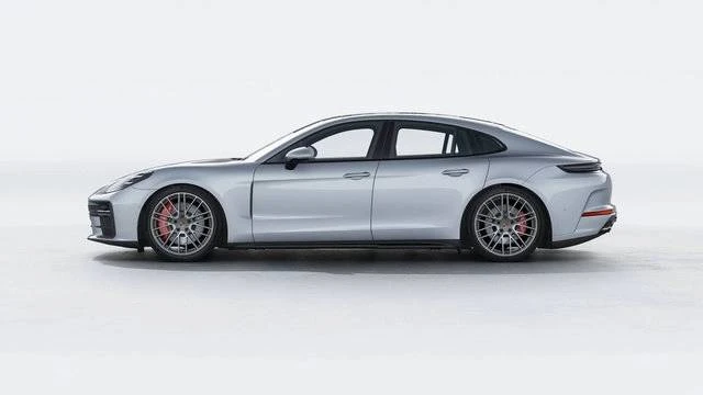 2026 Porsche 976 Panamera - Image 2 of 4