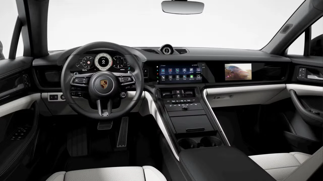 2026 Porsche Panamera - Image 28 of 30