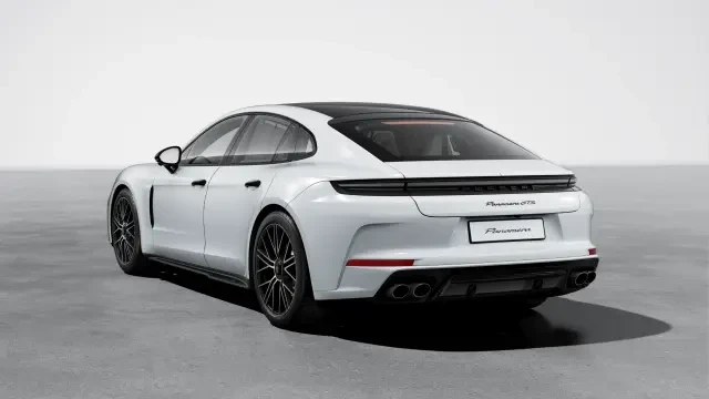 2026 Porsche Panamera - Image 22 of 30