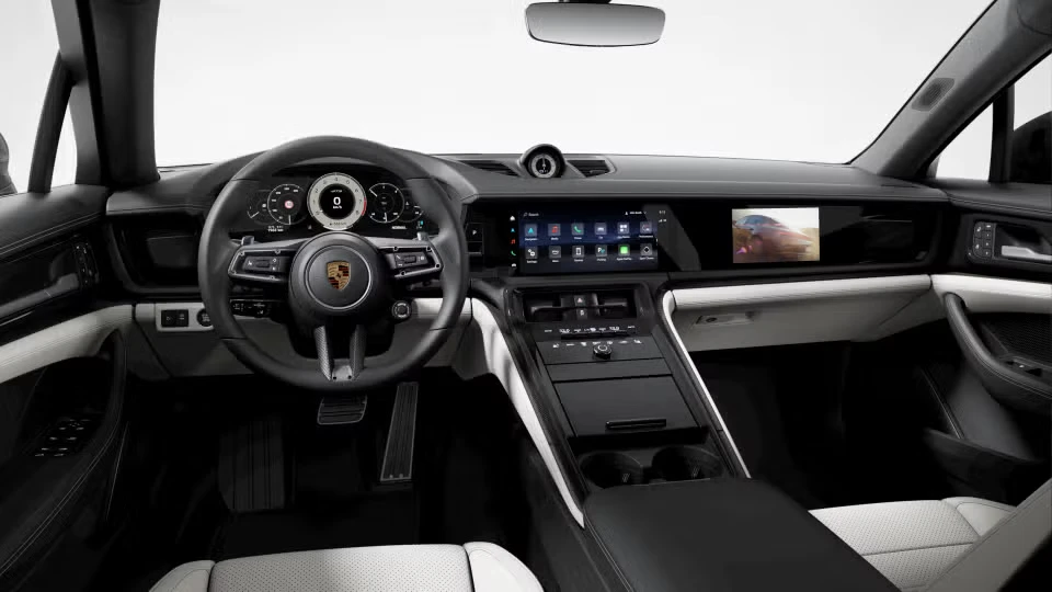 2026 Porsche Panamera - Image 27 of 30
