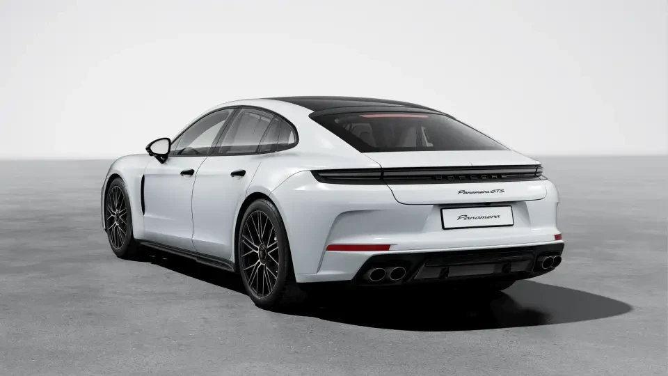 2026 Porsche Panamera - Image 23 of 30