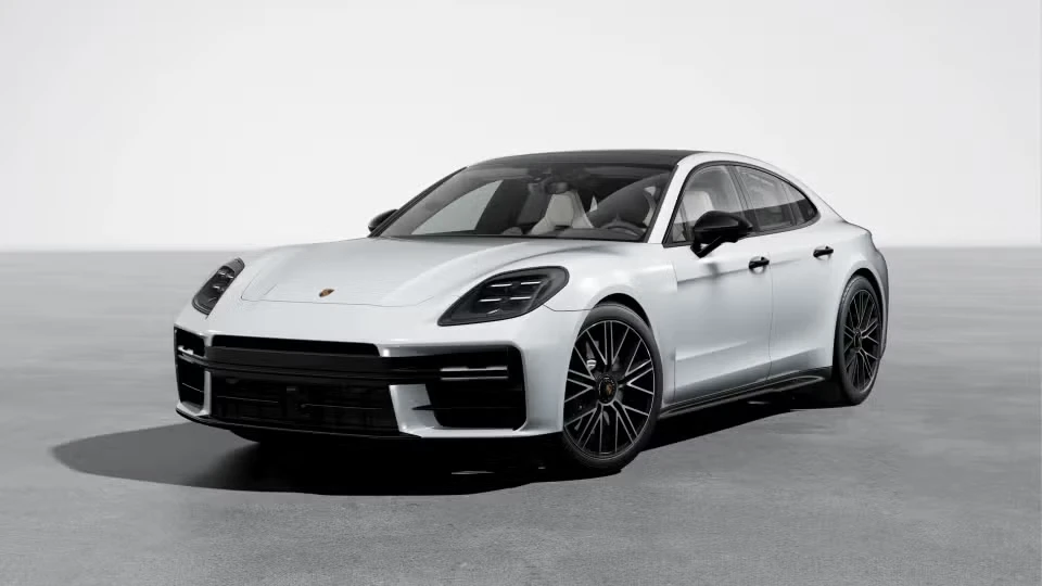 2026 Porsche Panamera - Image 3 of 30