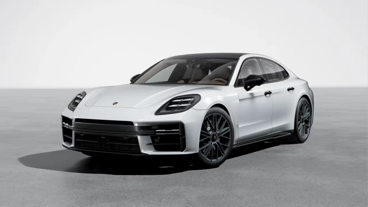 2026 Porsche Panamera - Image 4 of 30