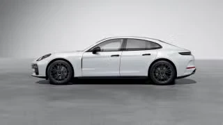2026 Porsche Panamera - Image 9 of 30