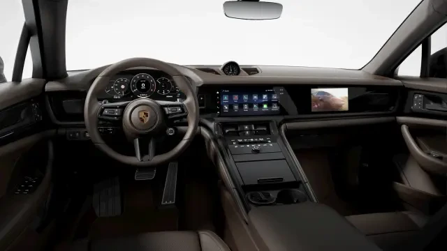 2026 Porsche Panamera - Image 30 of 30