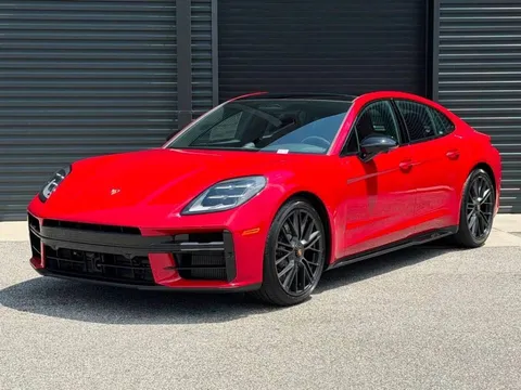 2026 Porsche Panamera GTS