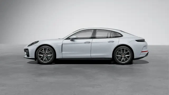 2026 Porsche Panamera - Image 14 of 31